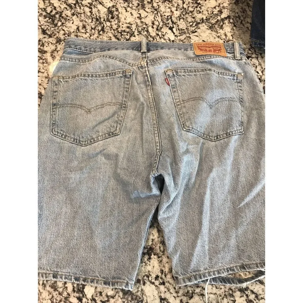 Levi's Men's 505 Regular Fit‎ Denim Jean Shorts Medium Wash Distressed Size 36